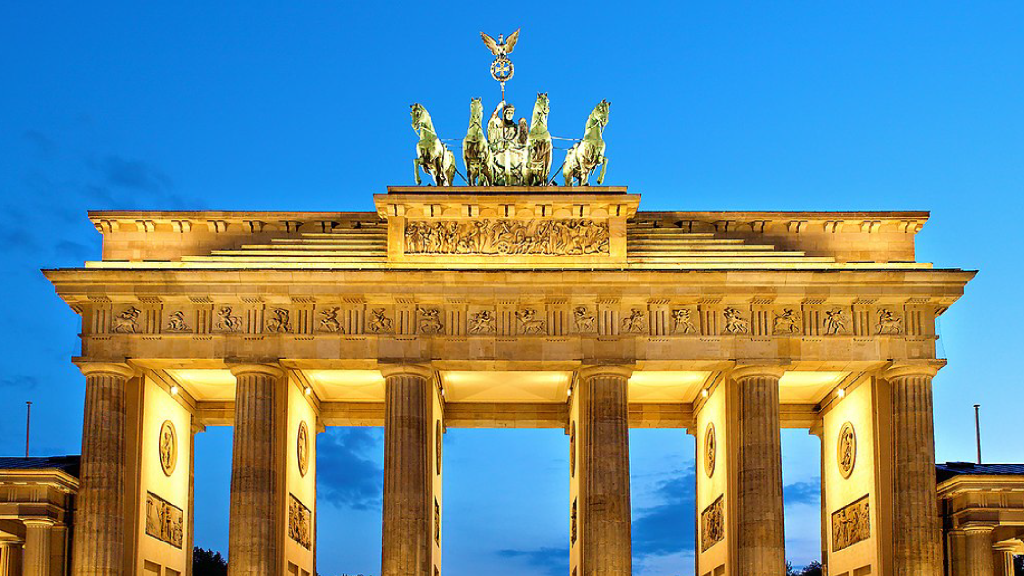 Best Places in Germany for Tourists 02. Tourist Attraction - Brandenburg Gate, Berlin