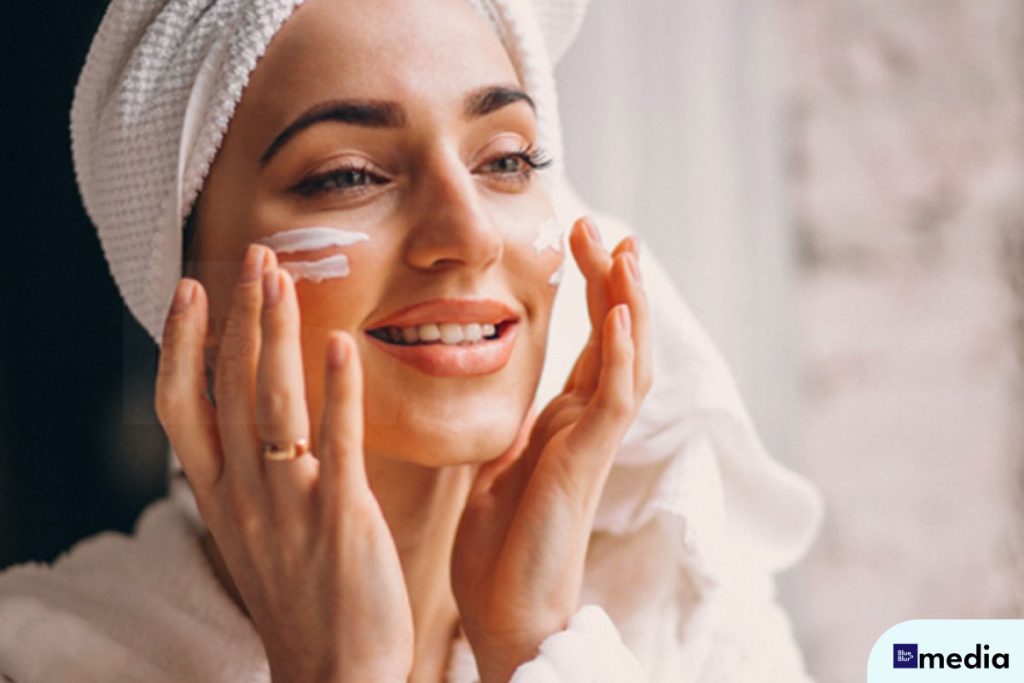 10 Essential Beauty Tips for a Glowing Skincare